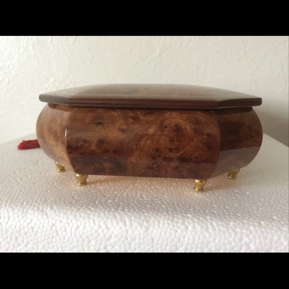 Handcrafted Italian Inlaid Wood Musical Jewelry Box Giglio Fascination Waltz VTG